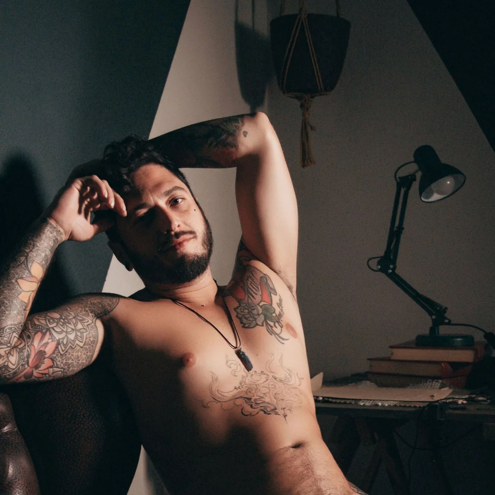 Brazillian gay porn performer Léo Ferraz