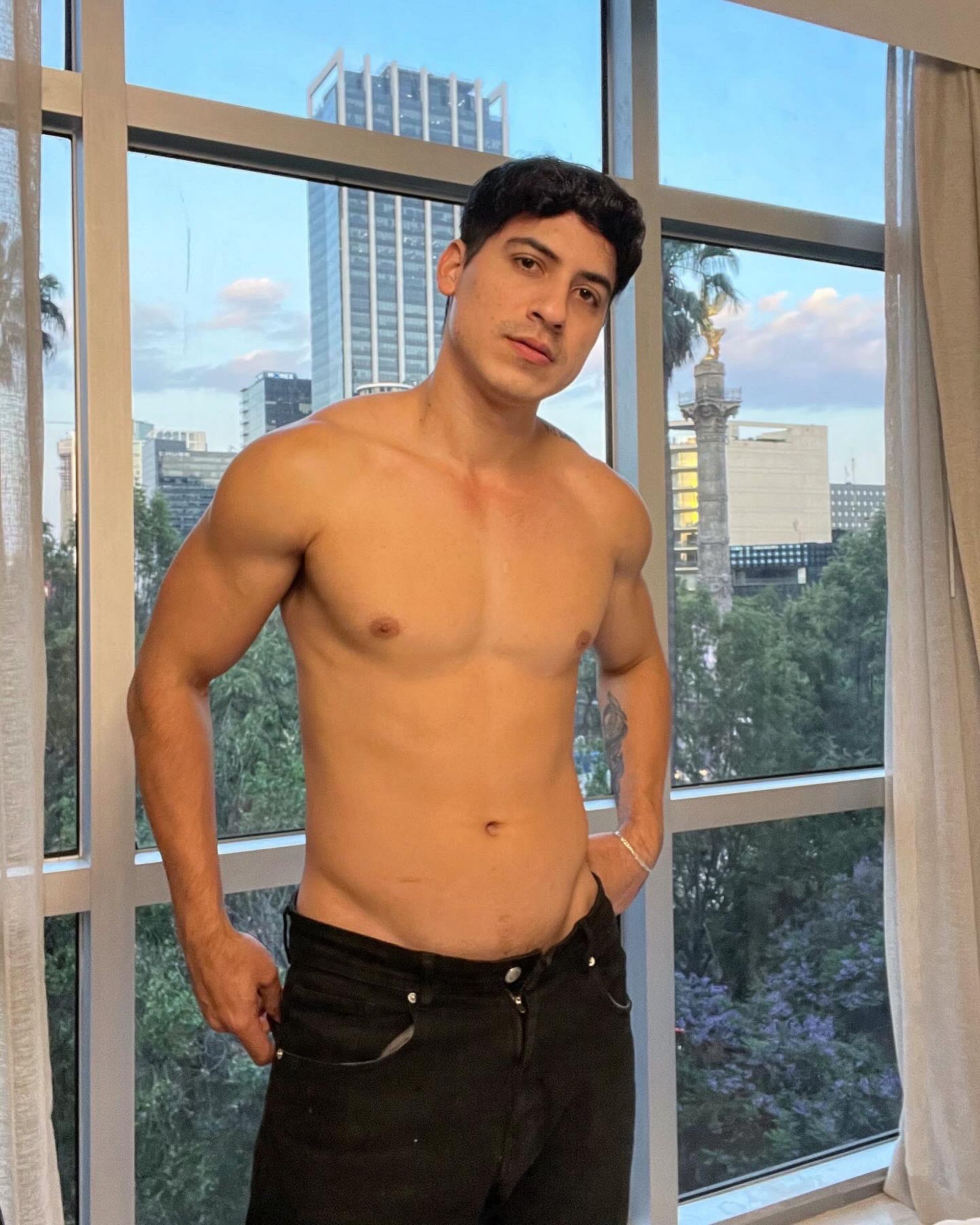 Panamanian gay porn performer Albert Exclusive