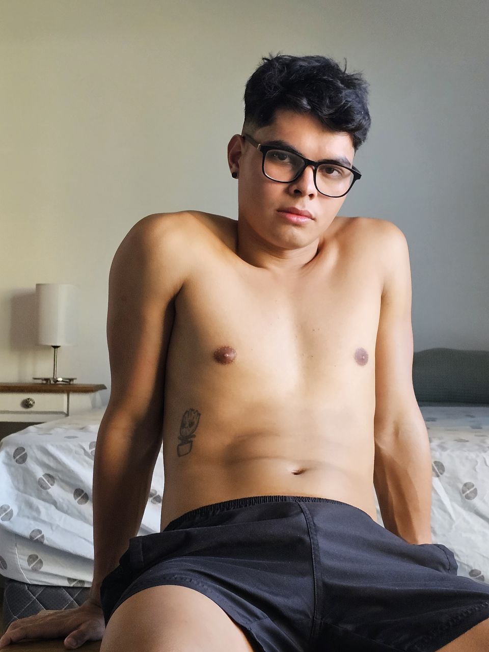 Brazilian gay porn performer Andr Miilk