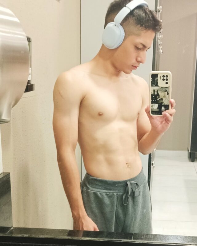 Mexican gay porn performer Apolo de Belvedere