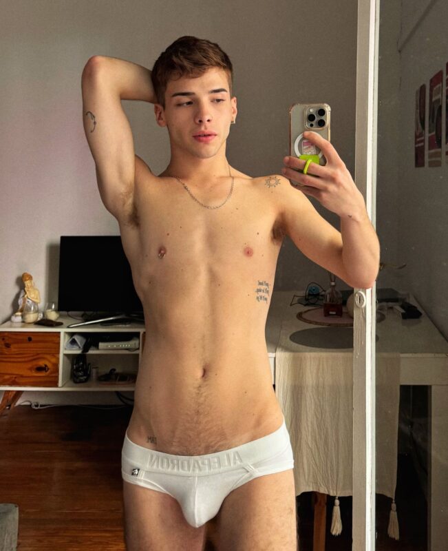 Argentinian porn performer Blu Twink