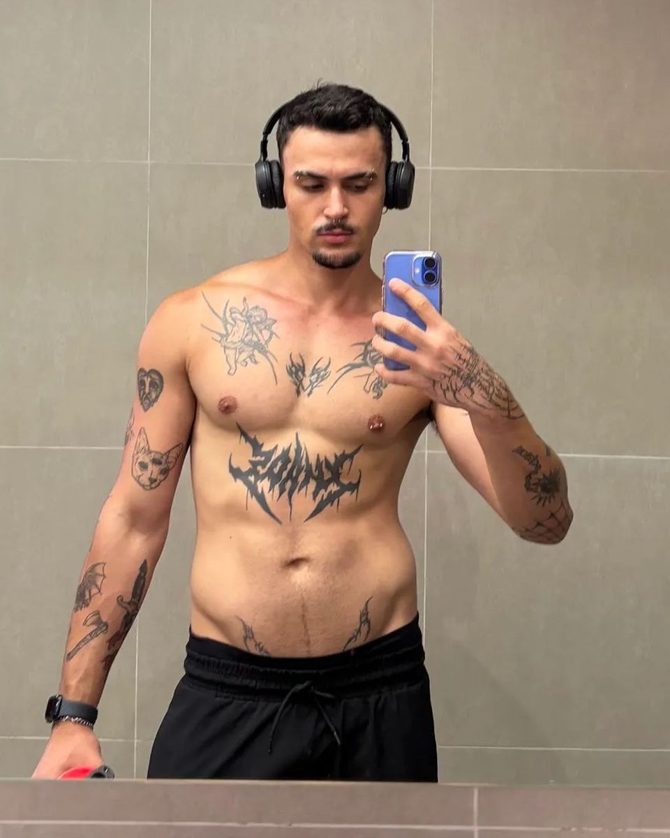 Brazilian gay porn performer Drax Hi