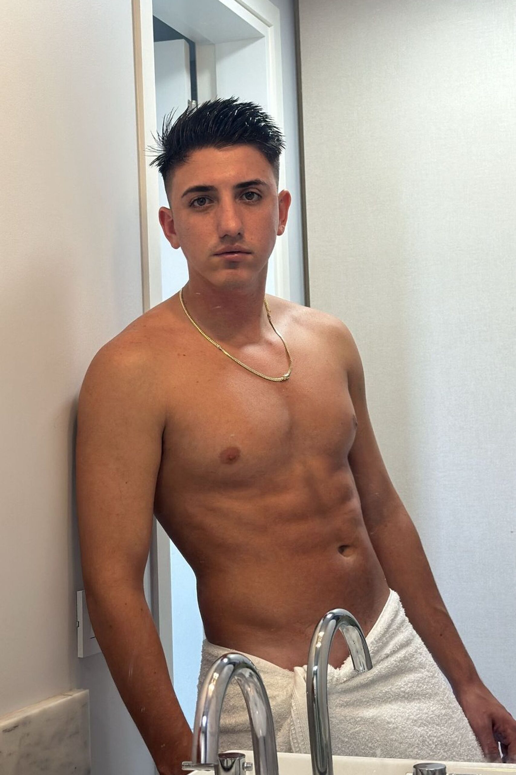 Argentinian gay porn performer Mateo Rivilli