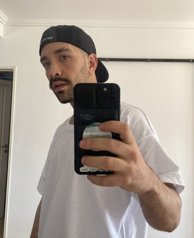 Argentinian porn performer Milo Feroz