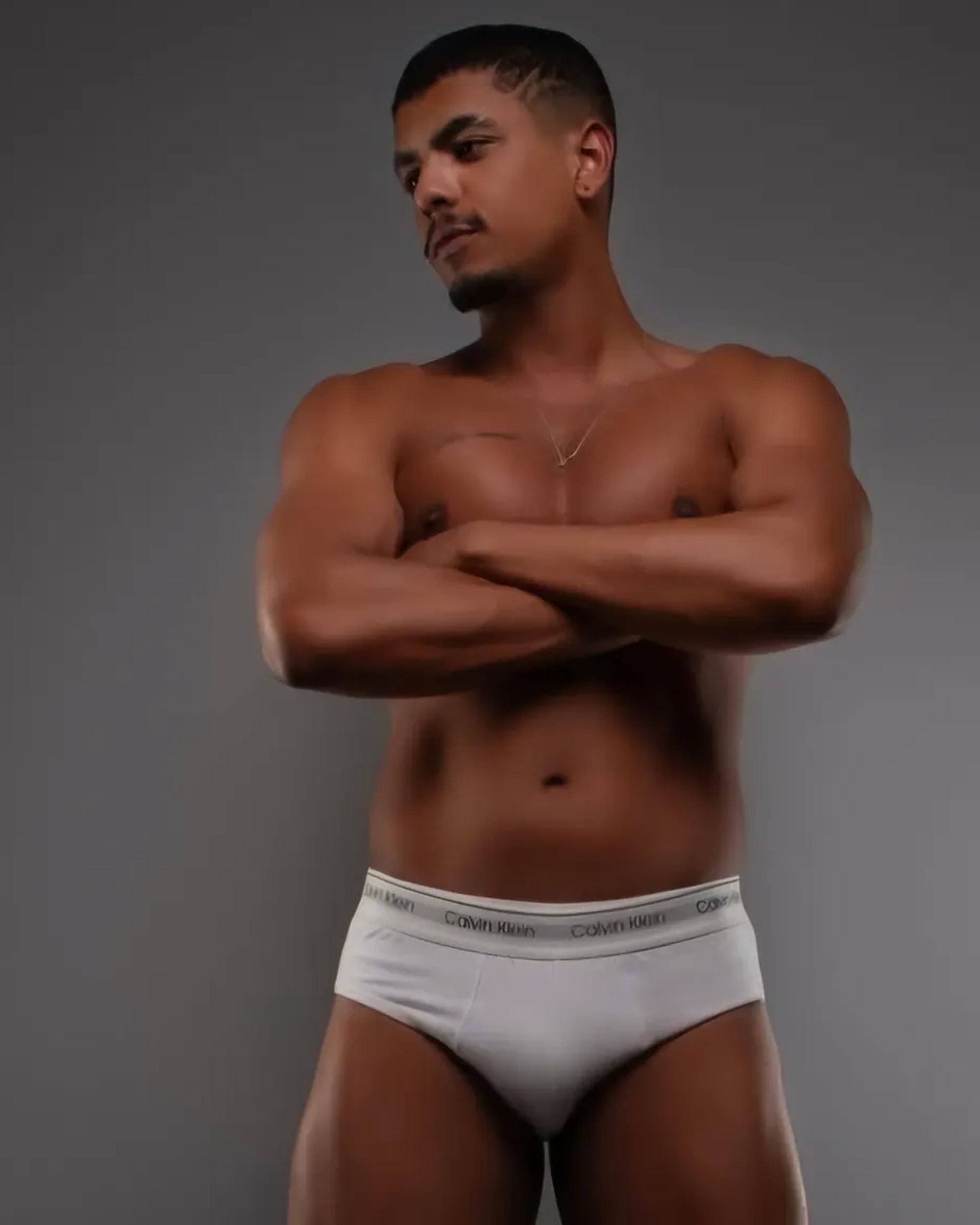 Brazilian gay porn performer Rei Salmão