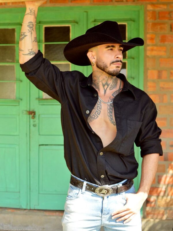 Brazilian gay porn performer Azael Rogen